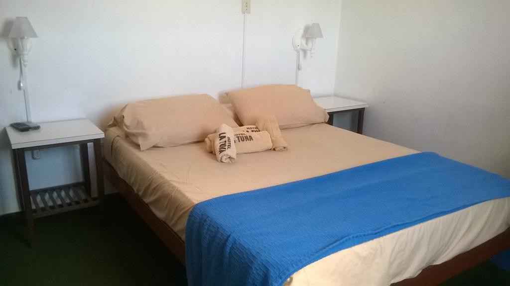 לה פלומה Hotel La Tuna מראה חיצוני תמונה